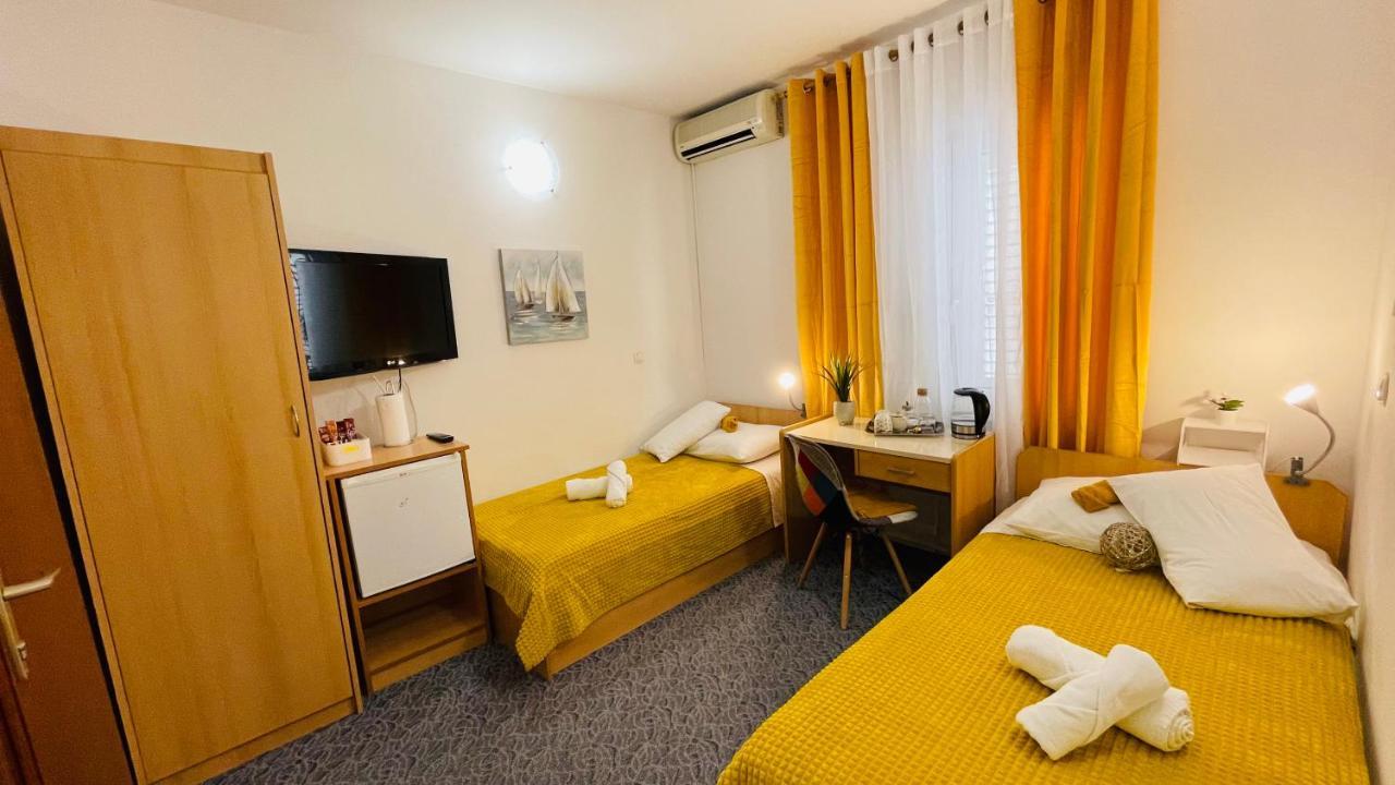 Apartmens And Rooms Madunic V سبليت المظهر الخارجي الصورة