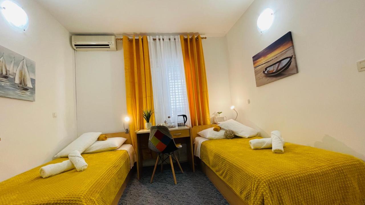 Apartmens And Rooms Madunic V سبليت المظهر الخارجي الصورة