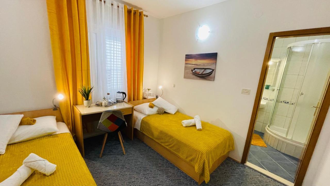 Apartmens And Rooms Madunic V سبليت المظهر الخارجي الصورة