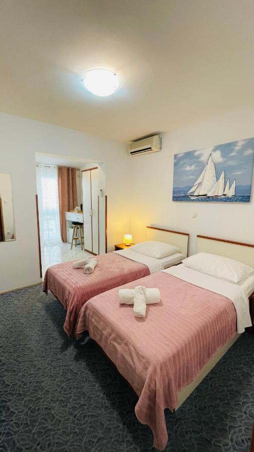 Apartmens And Rooms Madunic V سبليت المظهر الخارجي الصورة