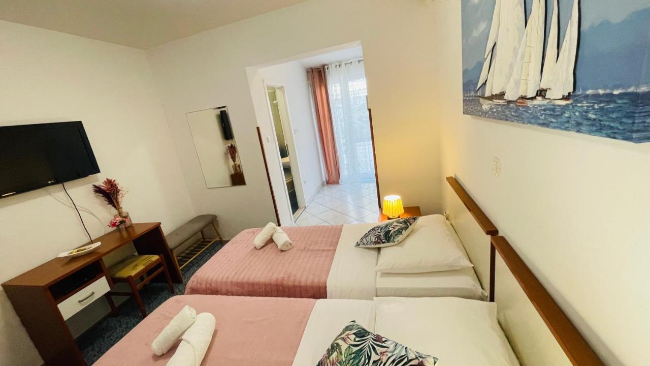 Apartmens And Rooms Madunic V سبليت المظهر الخارجي الصورة