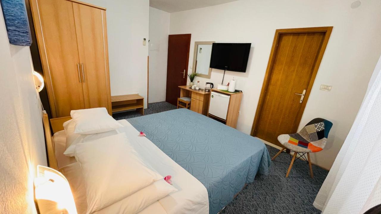 Apartmens And Rooms Madunic V سبليت المظهر الخارجي الصورة