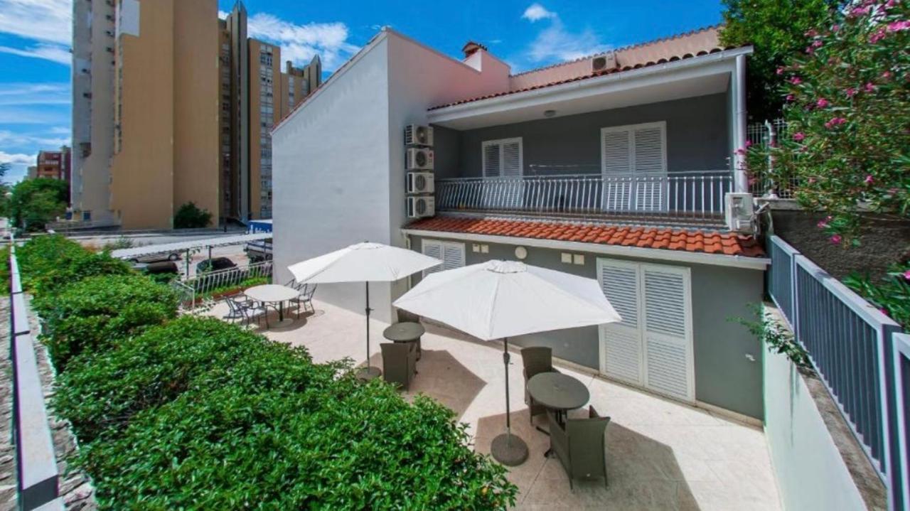 Apartmens And Rooms Madunic V سبليت المظهر الخارجي الصورة